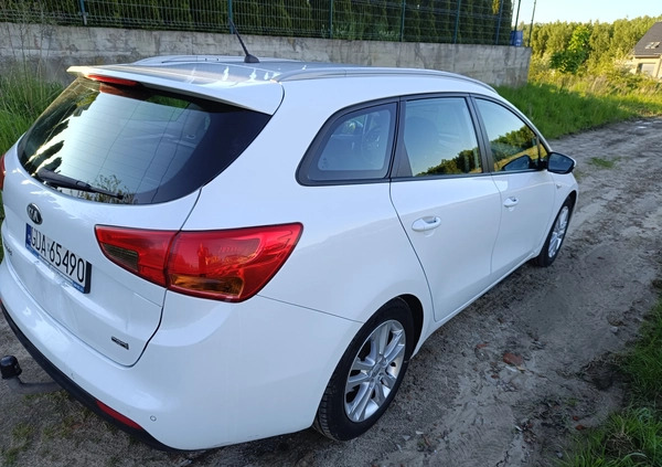 Kia Ceed cena 24900 przebieg: 275057, rok produkcji 2013 z Gdańsk małe 232